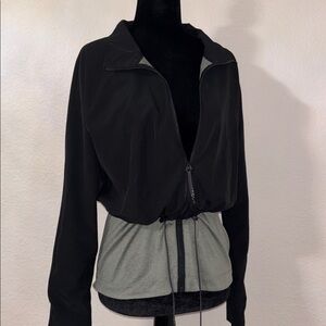Aerie women’s small Athletic Jacket / half windbreaker